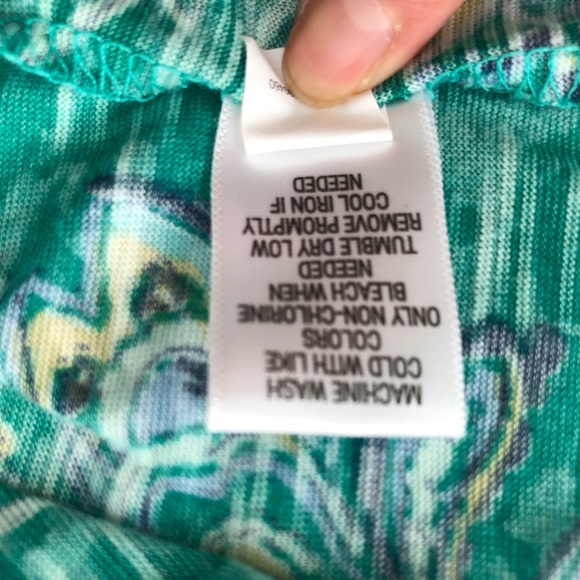 Dana Buchman Size L Green Multicolor crew neck short sleeves very light - Picture 7 of 8